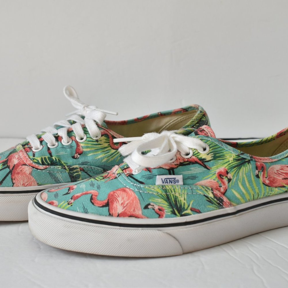 Vans Van Doren Limited Edition Flamingo Lace-up Unisex Shoe